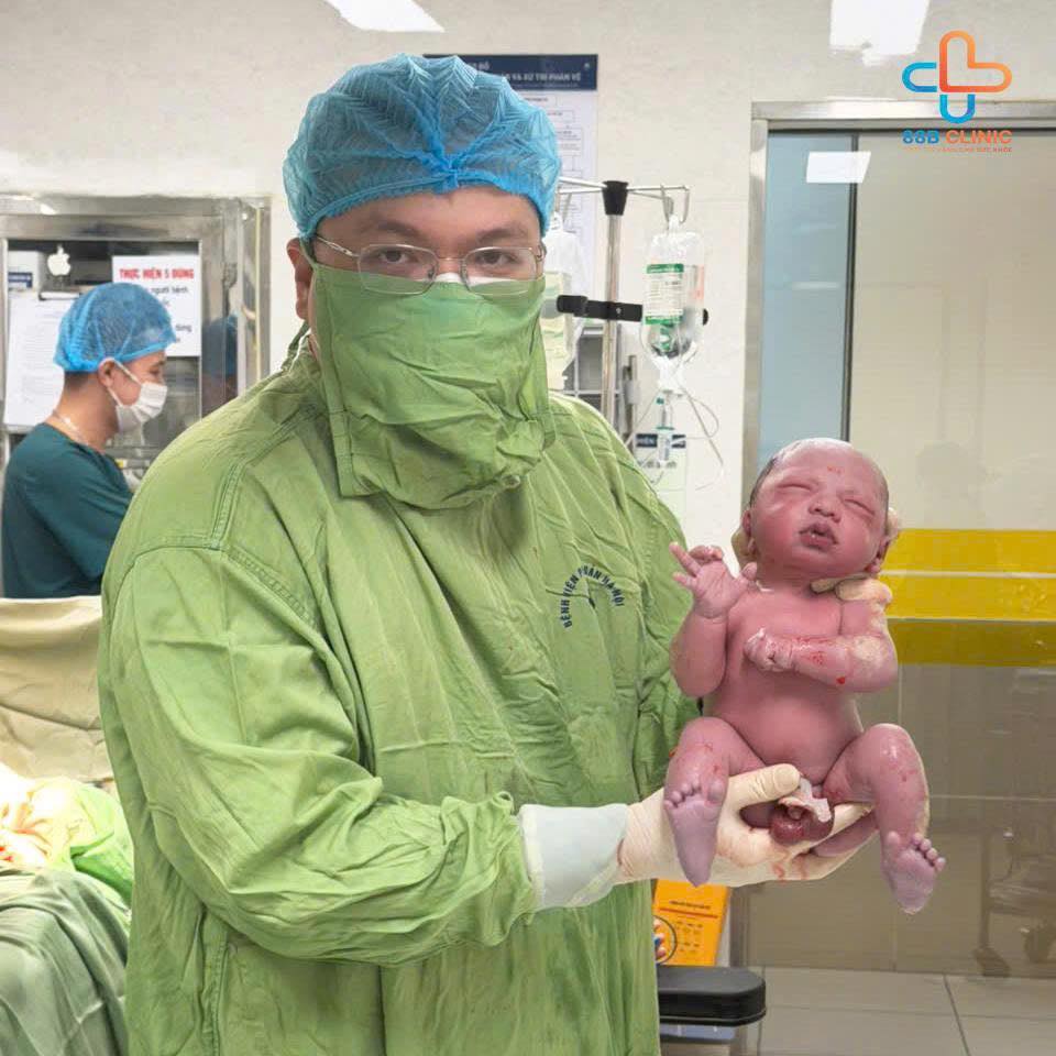 Mẹ bầu nên chủ động thực hiện NIPT test đúng thời điểm để yên tâm, sẵn sàng đón bé yêu khoẻ mạnh