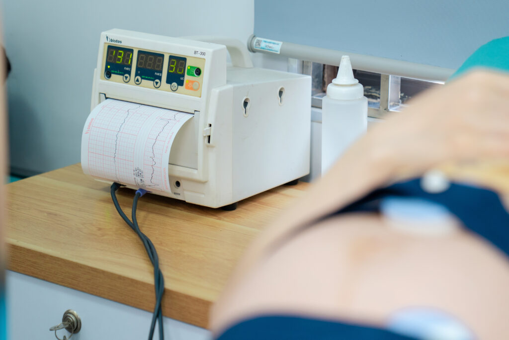 Máy Monitoring sản khoa BT 350 Fetal Monitor tại phòng khám 88B