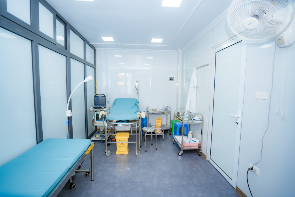 Phòng khám riêng tư, đạt chuẩn y khoa